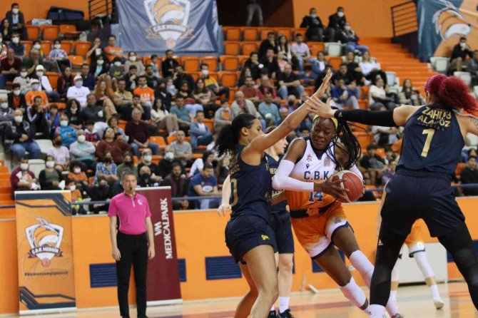 Kadınlar Basketbol Süper Ligi: Çukurova Basketbol: 73 - Safiport Fenerbahçe: 80