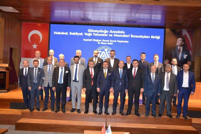 Hububat Bakliyat İ̇hracatçılarında Celal Kadooğlu Dönemi