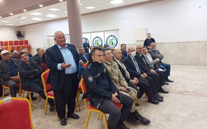 İ̇slahiye’de Muhtarlarla İstişare Toplantısı Yapıldı
