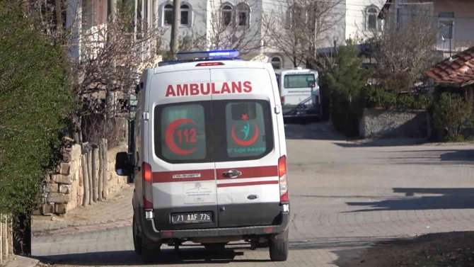 Akrabalar Arasında Çıkan Kavgada Kan Aktı: 1 Yaralı