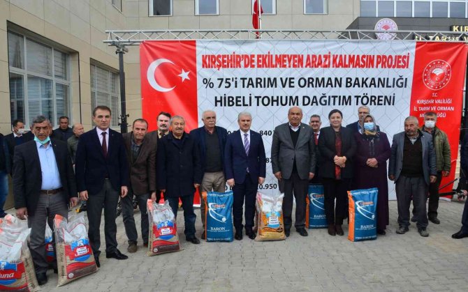 Kırşehir’de Çiftçilere Tohum Desteği
