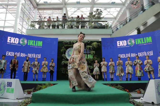 İ̇klim Değişikliğinin Ekonomiye Etkisi Eko İ̇kli̇m Zirvesi’nde Ele Alındı