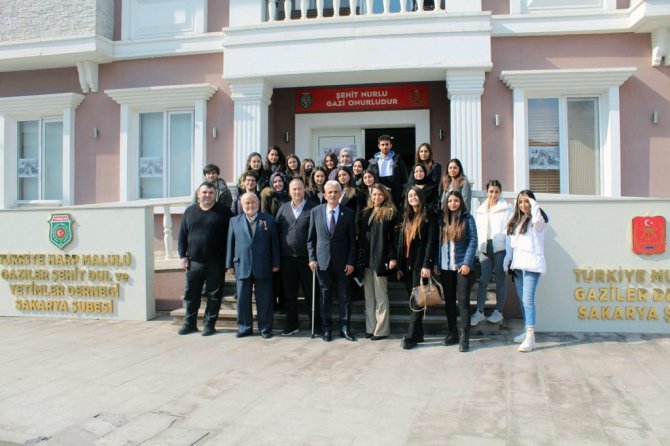 Subü’lü Genç Fizyoterapistler Yaşlılar İle Bir Araya Geldi