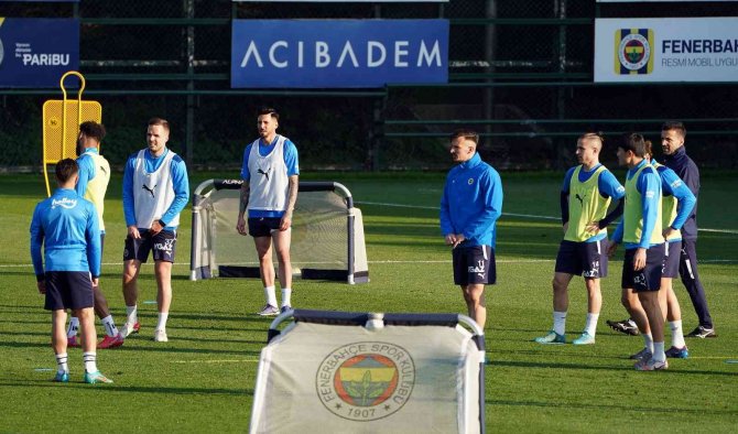 Fenerbahçe, Göztepe Maçı Hazırlıklarını Sürdürdü
