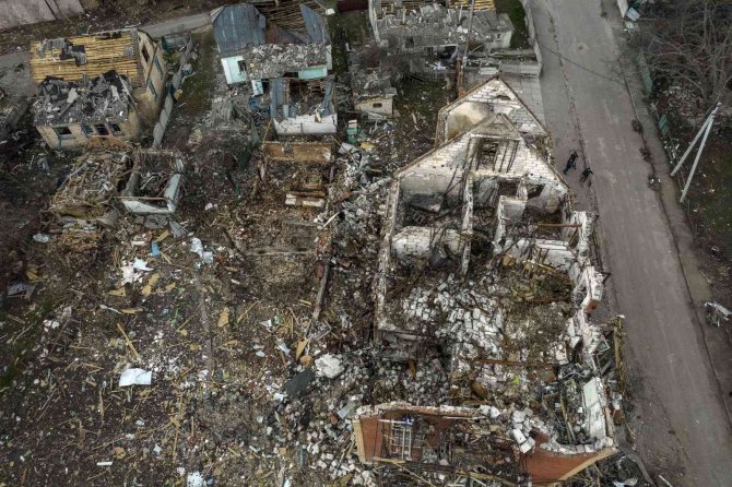 Makariv’den Çekilen Rus Ordusu Geriye Enkaz Bıraktı