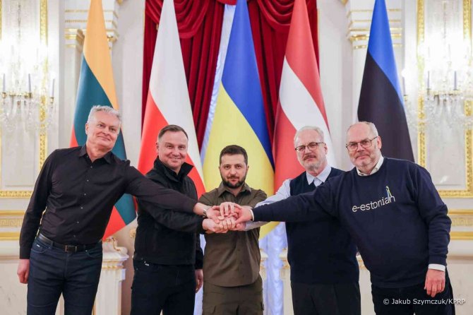 Ukrayna, Polonya, Estonya, Letonya Ve Litvanya’dan Rusya’ya Karşı “Birlik” Mesajı