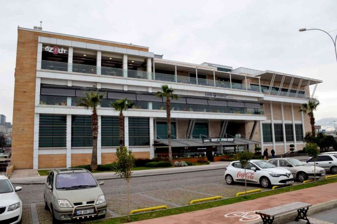 Minik Ziyaretçiler Hemsball Oyun Sahasında Buluşuyor