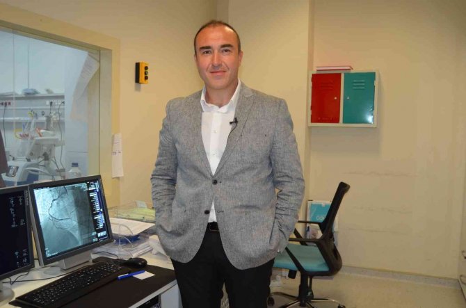 Prof. Dr. Çiçek: “Korona Virüs Kalpte İz Bırakıyor”