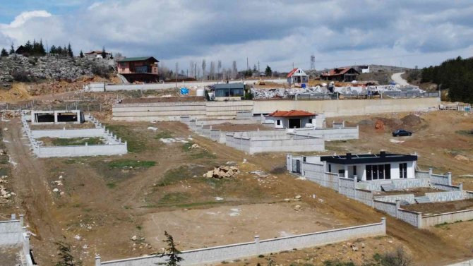 Yıkım Bölgesinde İnceleme Yapan Başkan Aşgın: 