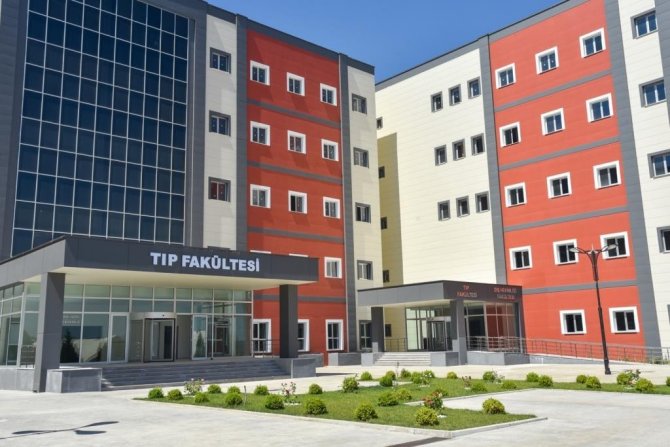 Bşeü Tıp Fakültesi Öğrencileri Öğrenimlerine Bilecik’te Devam Edecek