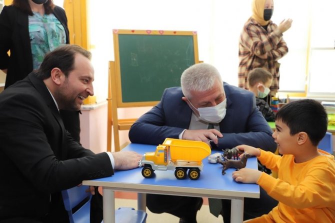 Tedavi Gören Çocuklar Eğitimden Geri Kalmayacak
