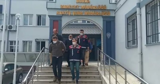 Kuyumculara Sahte Altın Satıyorlardı, 2 Kişi Tutuklandı