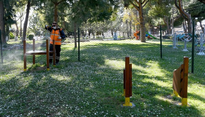Kuşadası Köpek Eğitim Parklarında İlaçlama Çalışması
