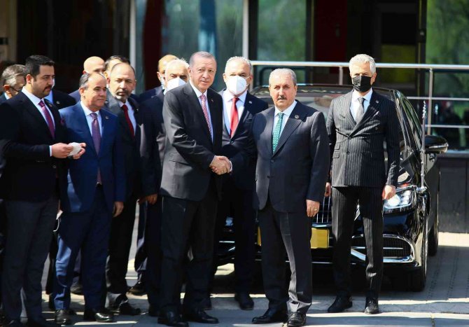 Erdoğan-destici Görüşmesi 1 Saat 10 Dakika Sürdü