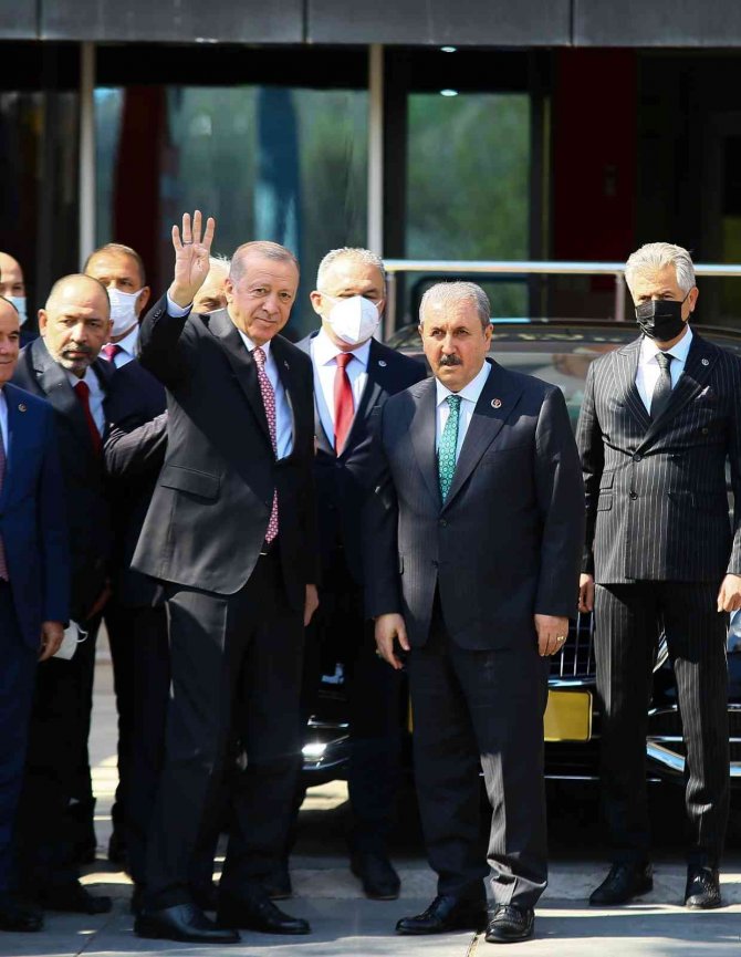 Erdoğan-destici Görüşmesi 1 Saat 10 Dakika Sürdü