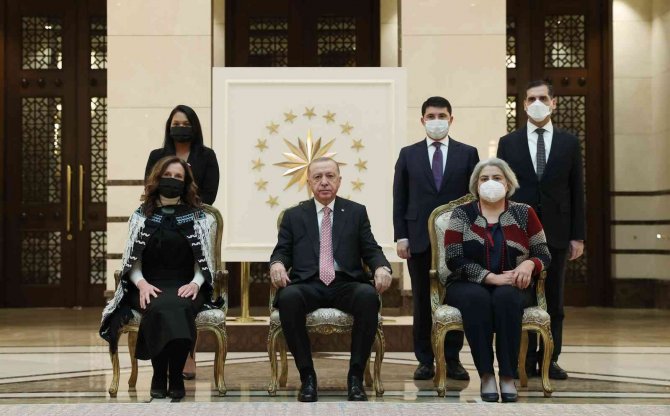 Yeni Zelanda Büyükelçisi Coulson-sinclair, Cumhurbaşkanı Erdoğan’a Güven Mektubu Sundu