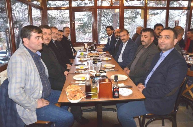 Emet’te Cumhur İ̇ttifakı İftarda Buluştu