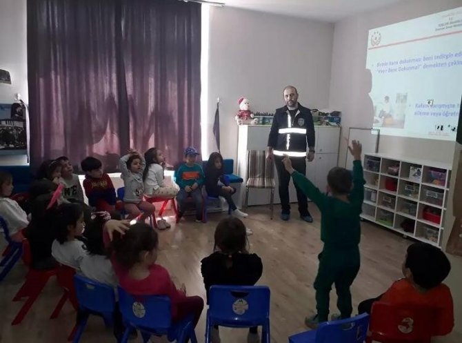 Miniklere Suçtan Korunma Yöntemleri Anlatıldı