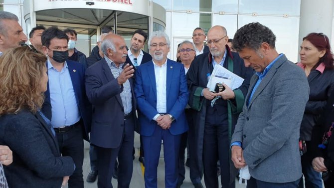Chp’li Eski Vekile ’Cumhurbaşkanına Hararetten’ 11 Ay 20 Gün Hapis Cezası