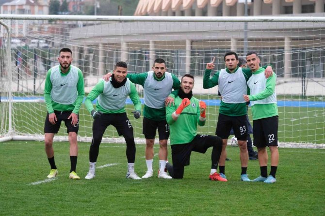 Hakan Keleş: “Beşiktaş’ı Yenmek İstiyoruz”