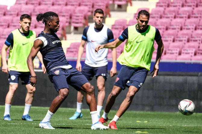 Hatayspor, Sivasspor Maçı Hazırlıklarını Sürdürüyor