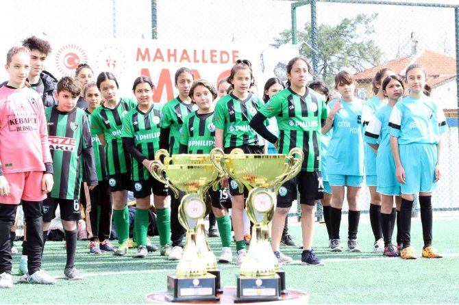 188 Kız Takımı Arasından İlk 8’e Kaldılar