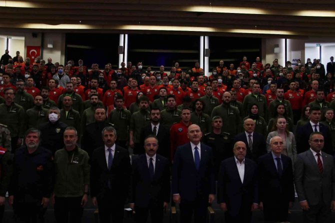 İ̇çişleri Bakanı Soylu: “(Afad Eğitimleri) Yoğun Bir Çalışmayla 56 Milyon 600 Bin Kişiye Ulaşarak Geçen Seneyi Kapattık”