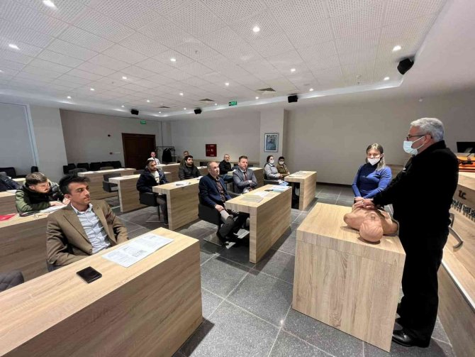 Safranbolu’da İşletme Personeline İlk Yardım Eğitimi Verildi