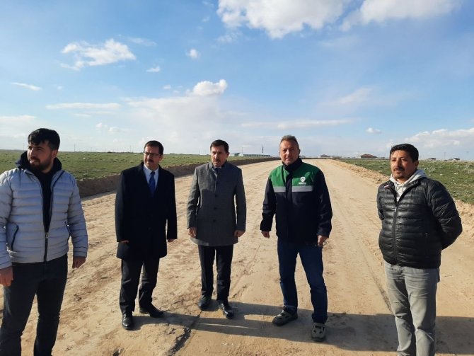Karatay Belediyesi Obruk Ve Sürüç Mahalleleri Arasındaki Yolu Genişletiyor