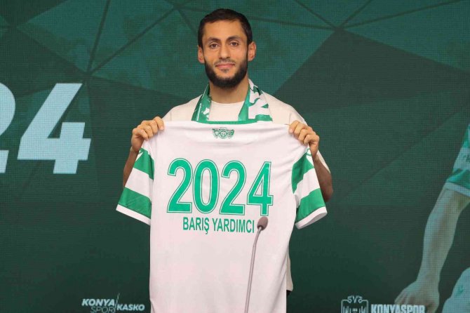 Konyaspor 2 Futbolcusuyla Sözleşme Yeniledi