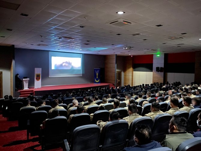 Jandarma’nın ‘Kesişme: İ̇yi Ki Varsın Eren’ Filmi İlgisi