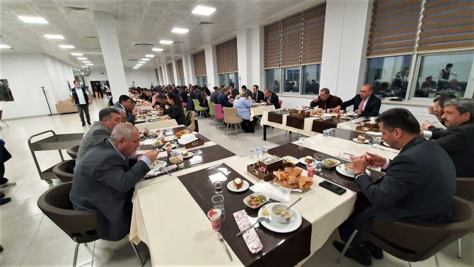 Müdür Dündar, Danışman Mühendislerle Bir Araya Geldi