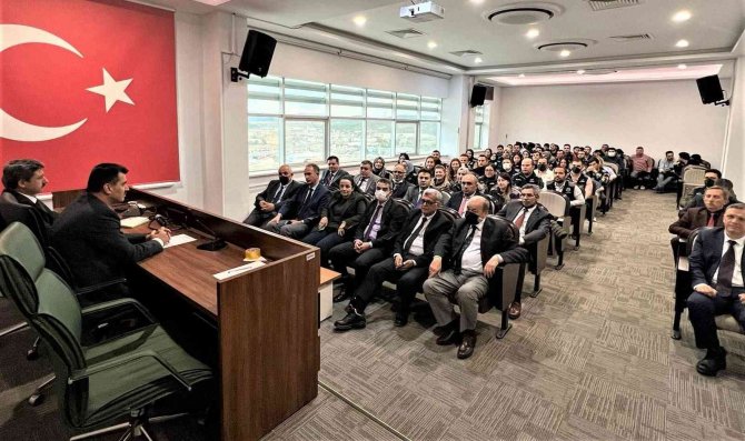 Müdür Dündar, Danışman Mühendislerle Bir Araya Geldi