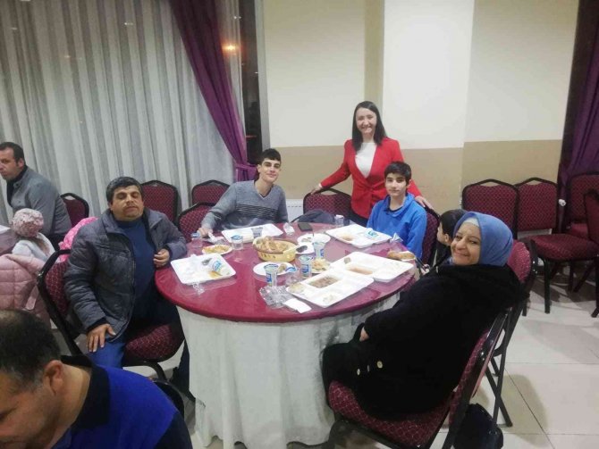 Pazaryeri Belediyesi’nden İftar Organizasyonu