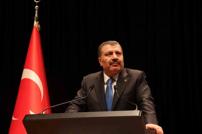 Sağlık Bakanı Koca: "Salgın Hastalık Sonrası Toparlanmaya Çalışıyoruz"