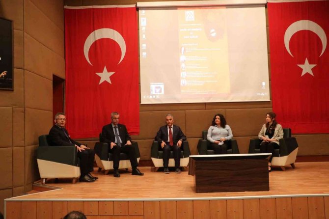 “Covid-19 Pandemisi Ve Kalp Sağlığı” Paneline Yoğun İlgi