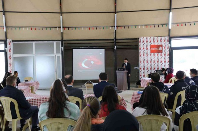 Şaphane’de Bağımlılıkla Mücadele Eğitimi Ve Çalıştayı Gerçekleştirildi