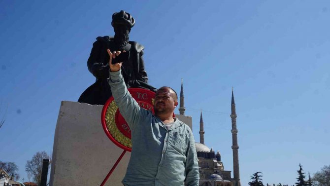 Çalışmalarda Sona Gelindi, Mimar Sinan Heykeli Ustalık Eserinin Önündeki Yerini Aldı