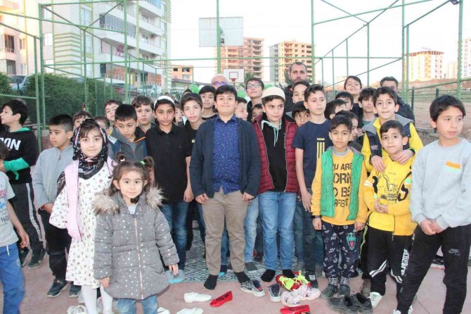 Siirt’te Kur’an’ı Hatim Eden Çocuklar Ödüllendirildi