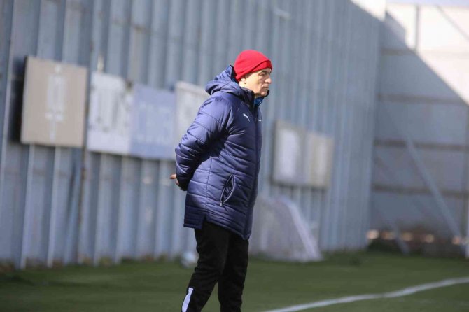 Çalımbay: “Pedro’nun Gitmesi Sürpriz Oldu”