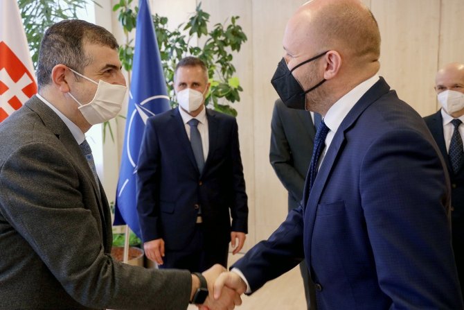 Slovakya Bayraktar Tb2’ye Talip