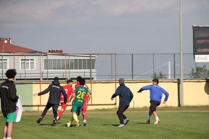 Darıca Gençlerbirliği Düşme Potasına Girdi Ortalık Karıştı