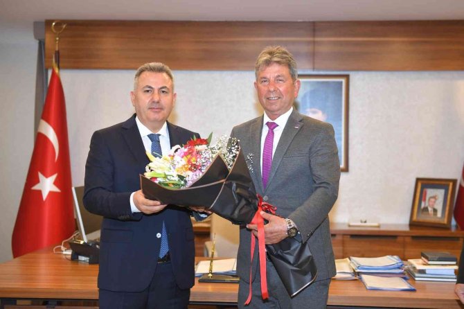 Vali Elban: "Spor İçin Üzerime Düşen Görevi Yapmaya Hazırım"