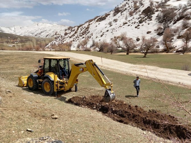 Van Büyükşehir Belediyesi Tarımsal Faaliyetlerine Başladı