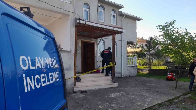 25 Yaşındaki Genç Evinde Ölü Bulundu