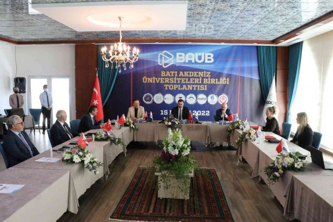 Vakıf Üniversiteleri De Baüb’e Dahil Oldu