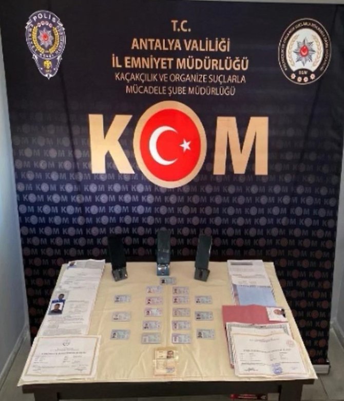 Başkasının Yerine Motorlu Taşıt Sürücü Kursiyerleri E-sınavı’na Giren 6 Şüpheli Yakalandı