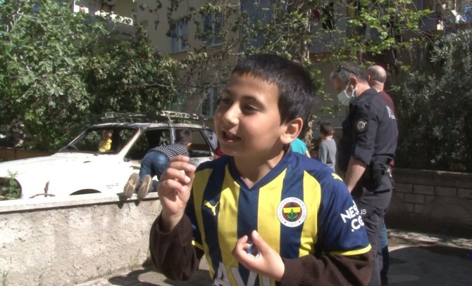 Antalya’da Araç Yangını