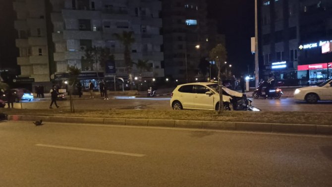 Ters Yönden Gelen Alkollü Sürücü Motosiklete Çarptı: 2 Yaralı