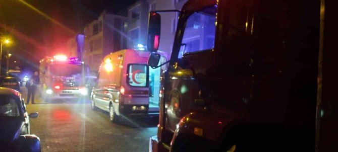 Gaz Tüpü Kaçağı Patlamaya Neden Oldu, 2 Yaralı